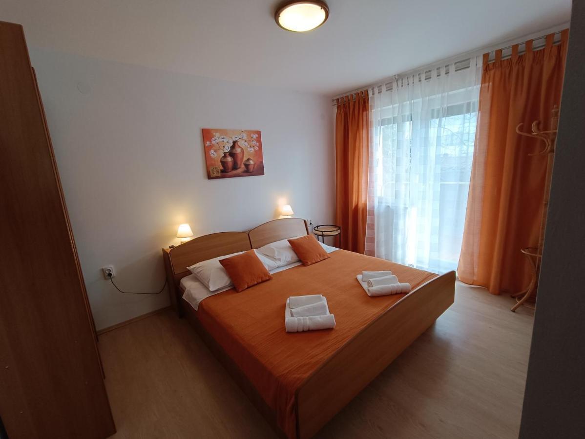 Apartments Mira Krk 크르크 외부 사진