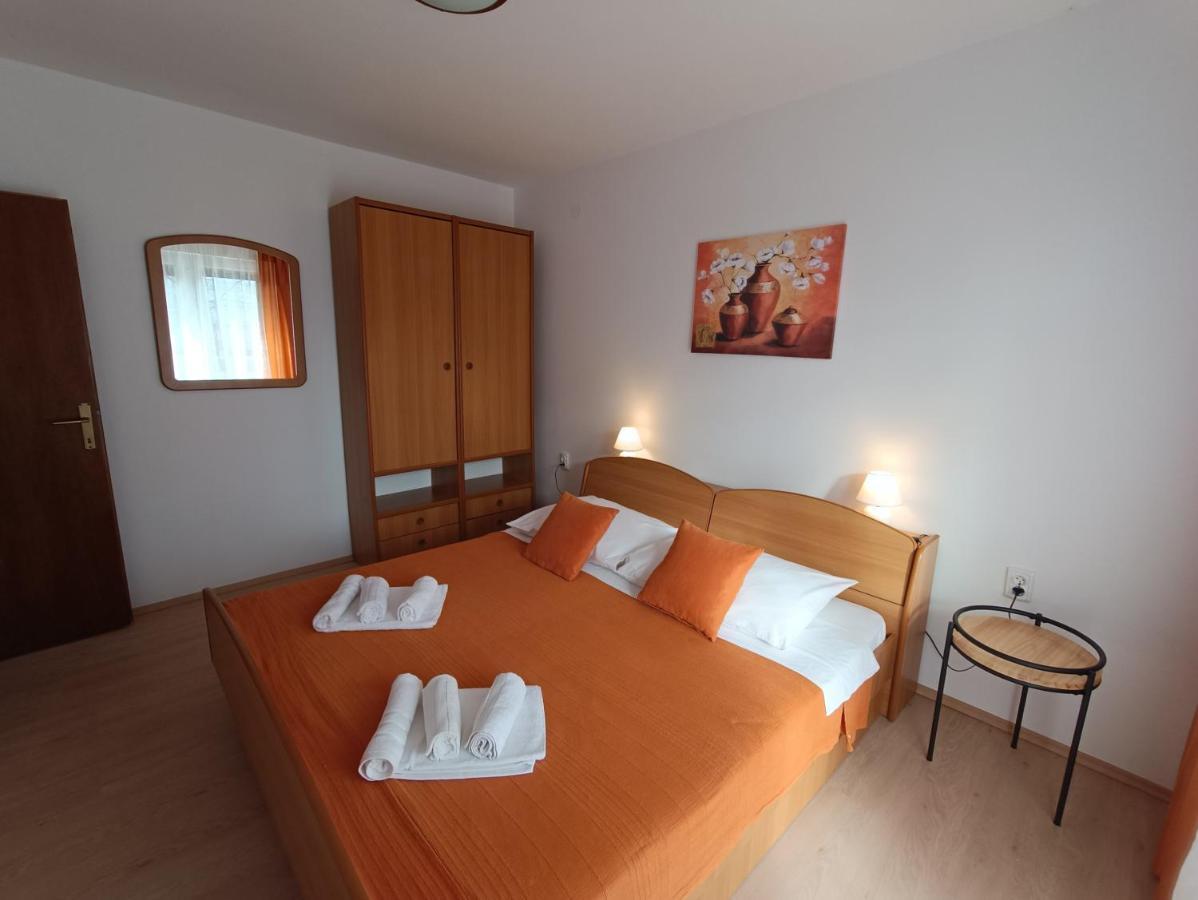 Apartments Mira Krk 크르크 외부 사진