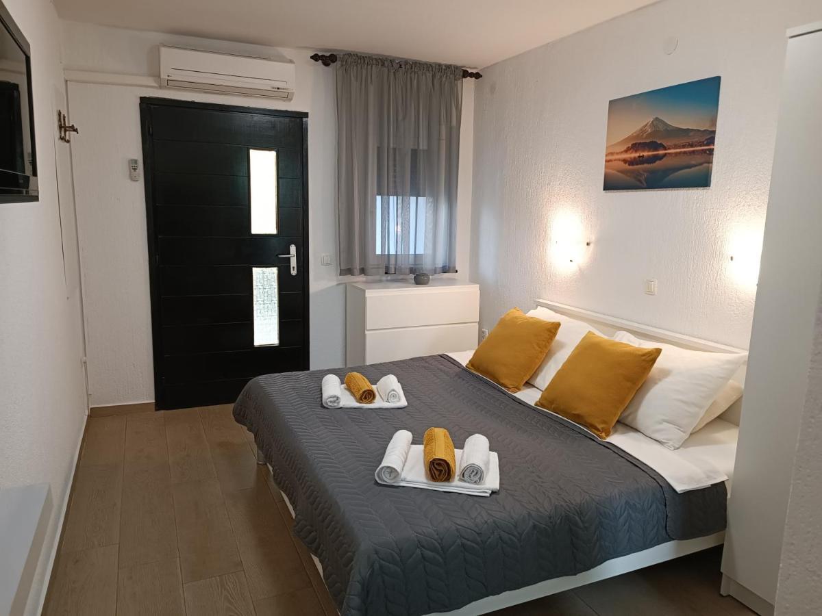 Apartments Mira Krk 크르크 외부 사진